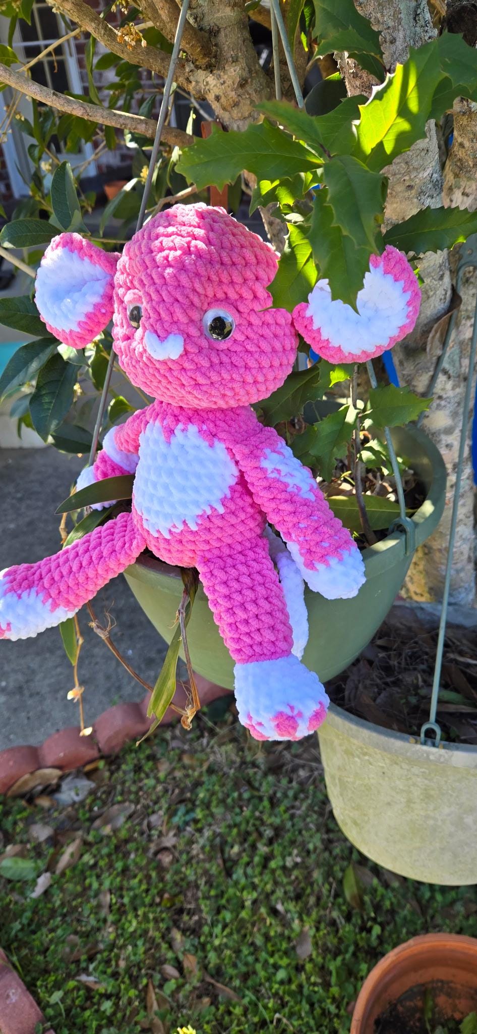 Valentine Mouse Low-Sew Crochet Pattern