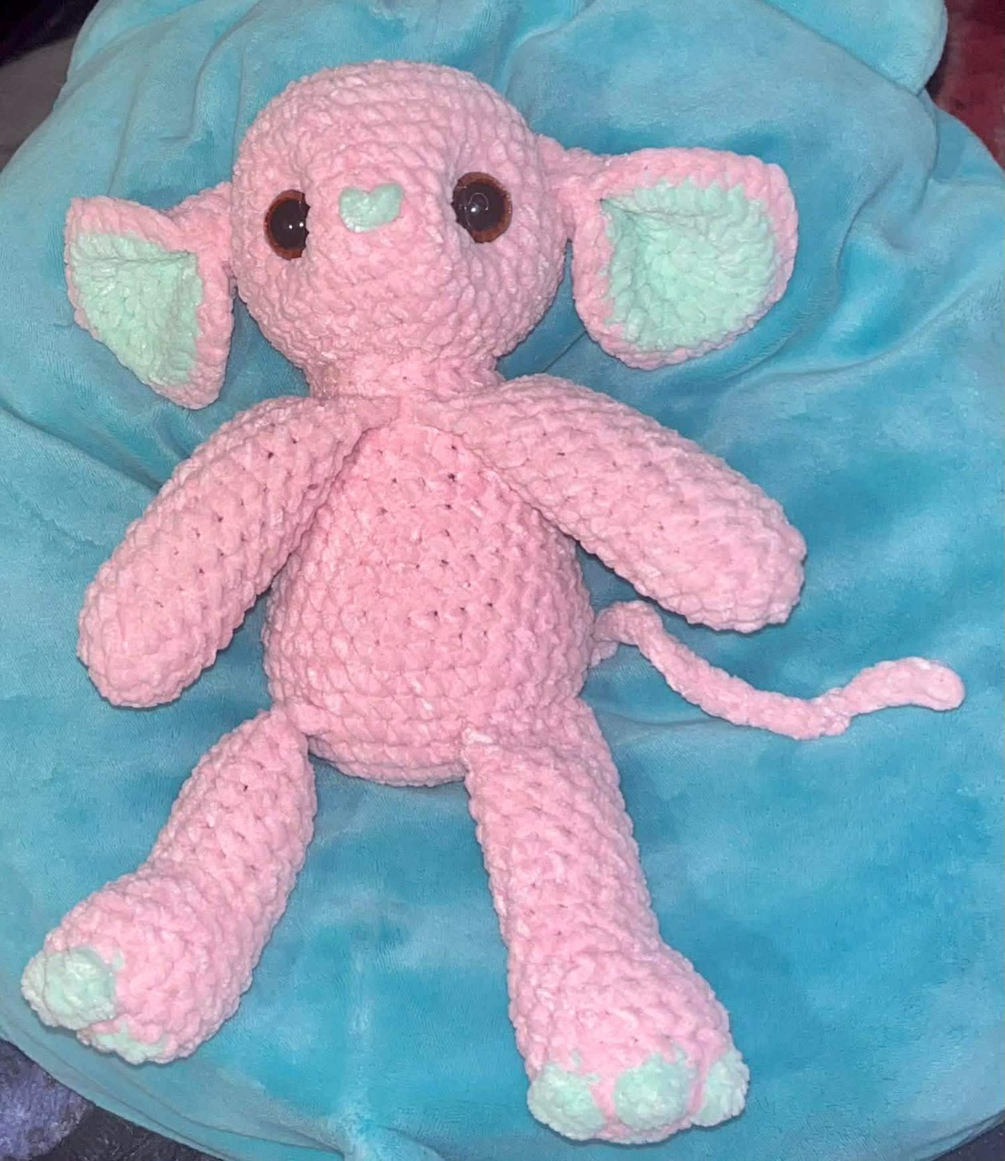 Valentine Mouse Low-Sew Crochet Pattern