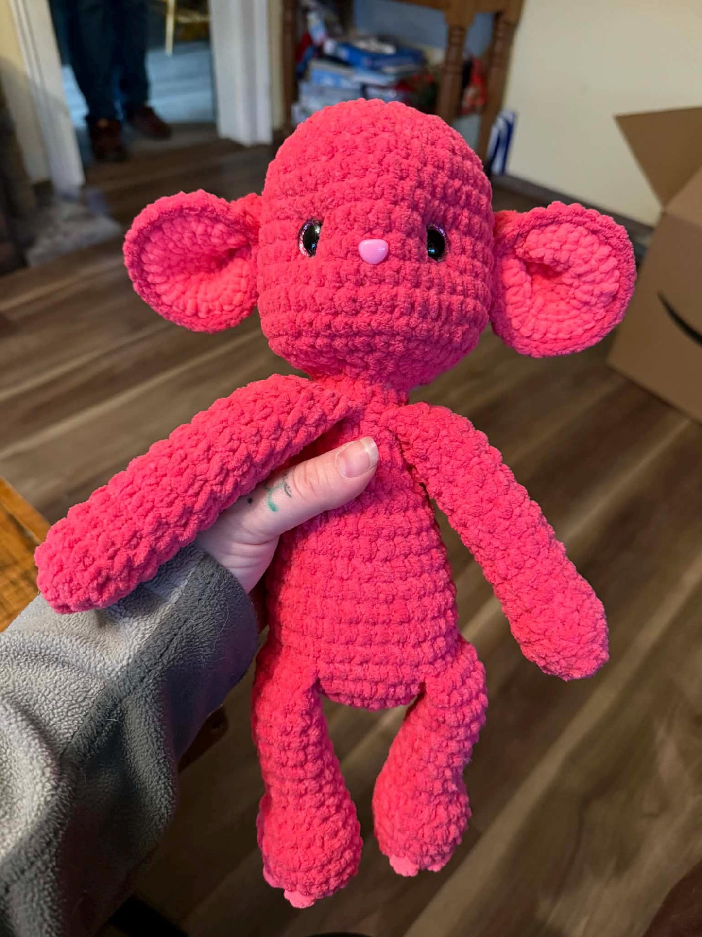Valentine Mouse Low-Sew Crochet Pattern