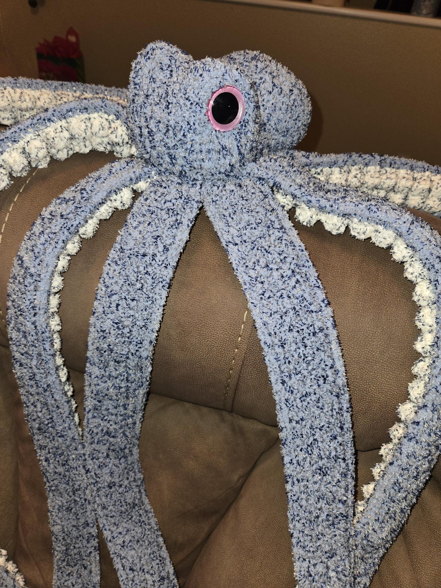 Lazuli the Giant Octopus No Sew Crochet Pattern