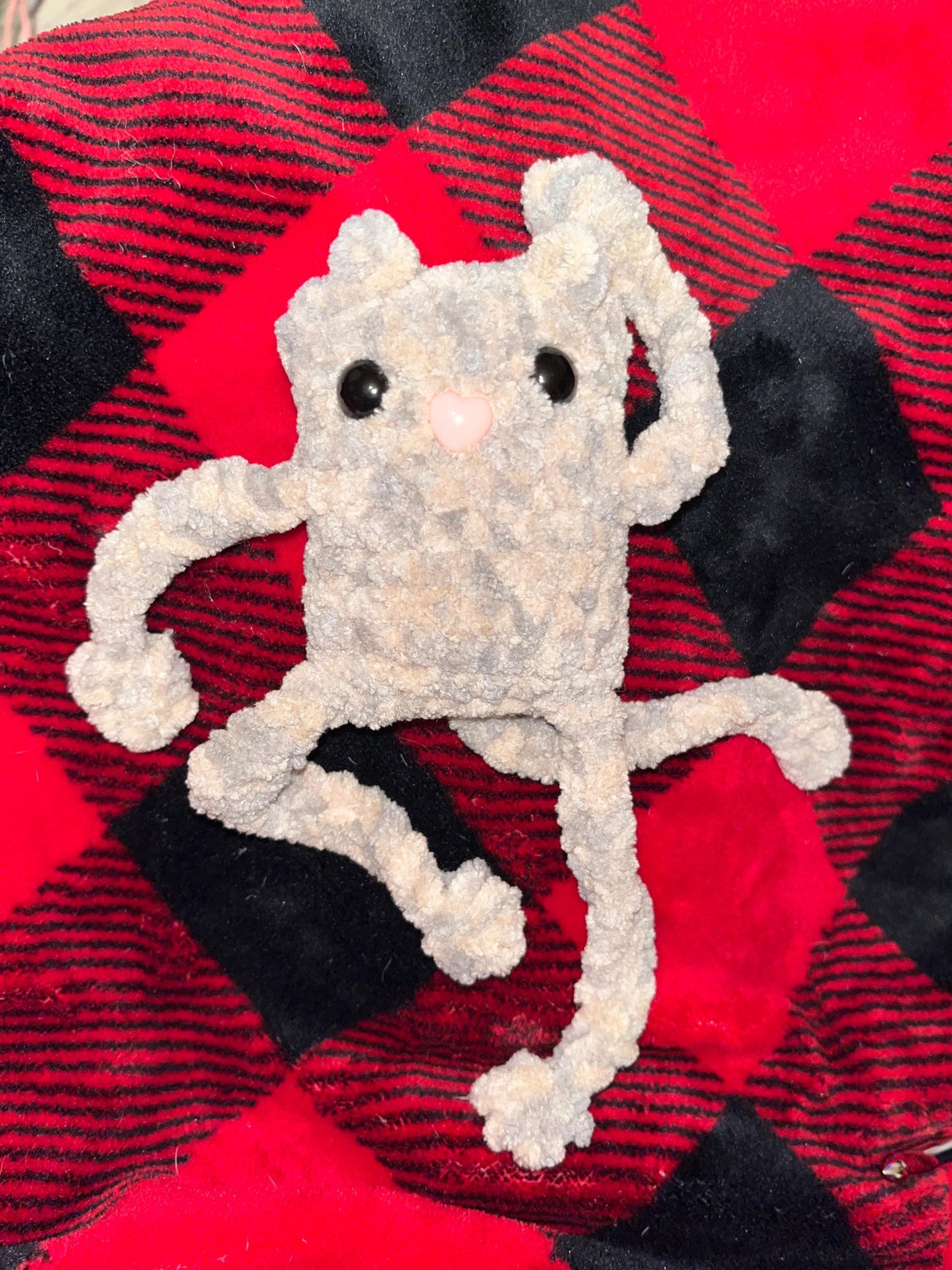 Leggy Kitty No-Sew Crochet Pattern