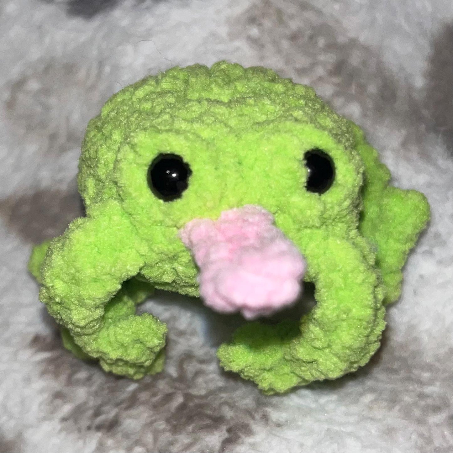 Crochet Kit Splat Frog (Pattern Included)