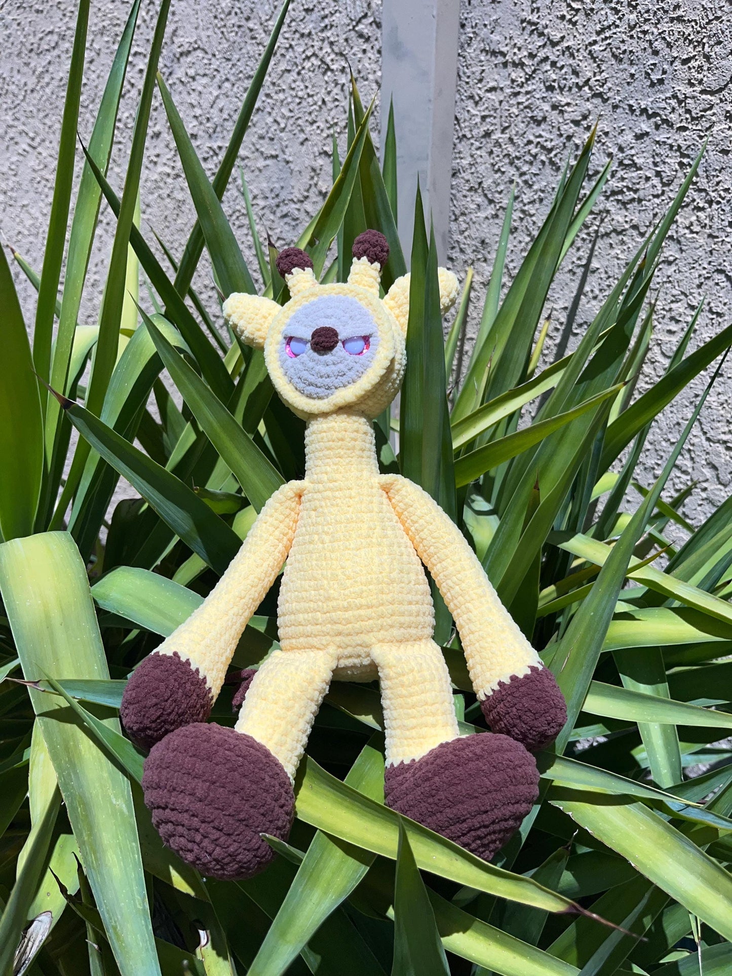 Sawyer The Giraffe Creepy Cuddler Crochet Pattern