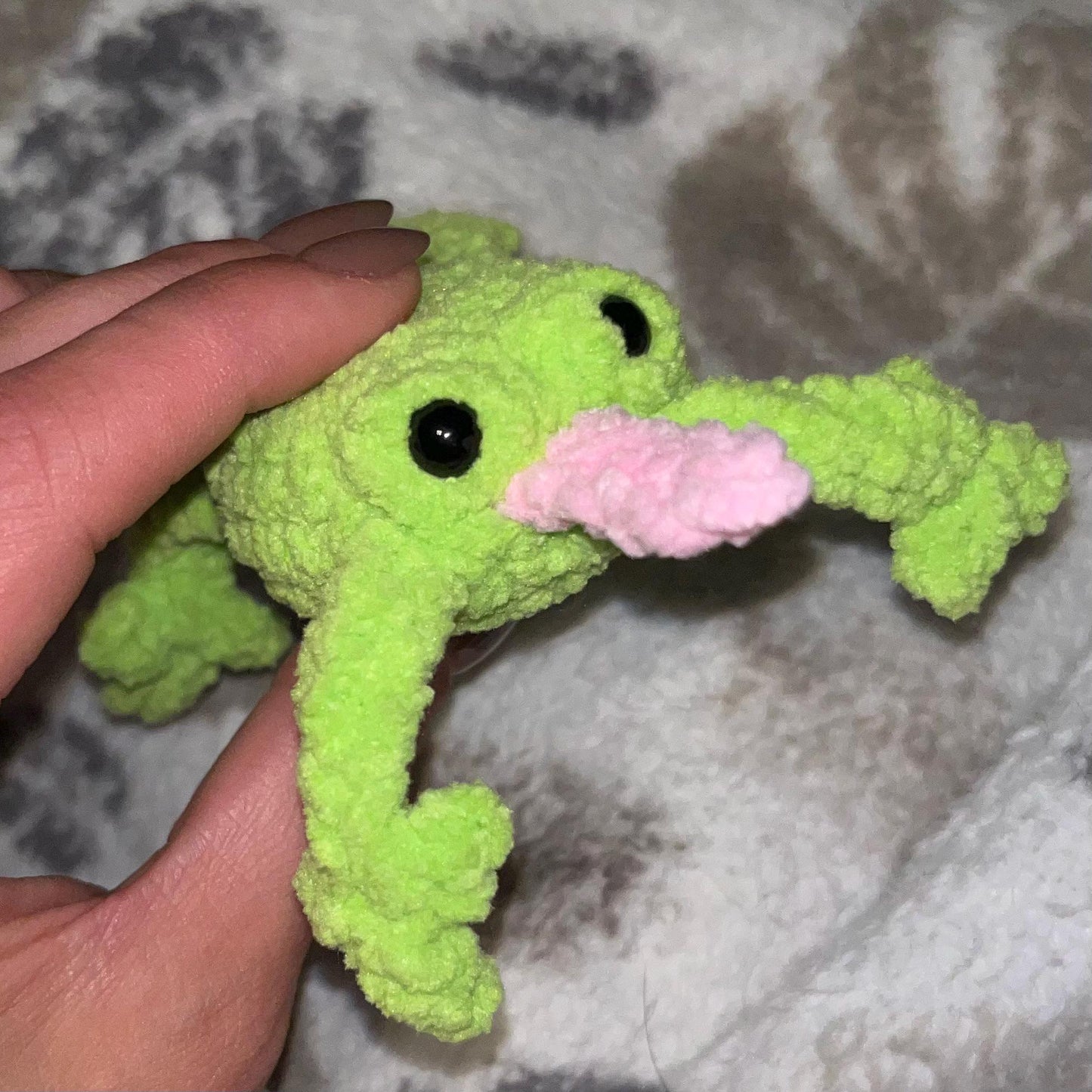 Crochet Kit Splat Frog (Pattern Included)